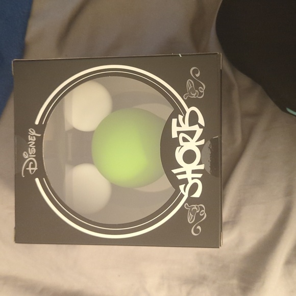New in Box Disney Shorts Fanexpo Collectible - Picture 4 of 5